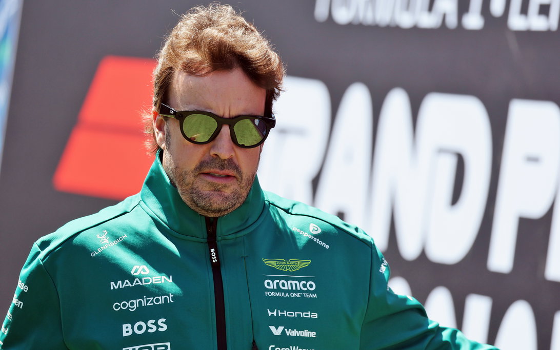 Aston Martin release Fernando Alonso during Canadian GP qualifying at Circuit Gilles Villeneuve