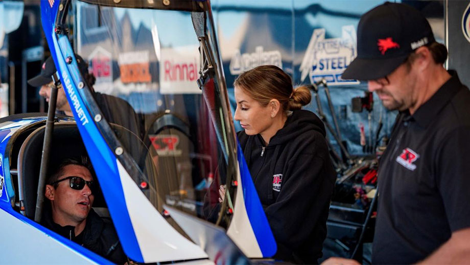 aaron stanfield completes top fuel licensing runs at Aaron Stanfield Triumphantly Completes Top Fuel License Runs at Texas Motorplex