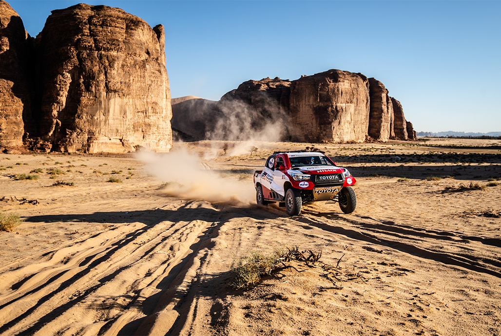 fernando alonso makes final dakar preparations with toyota gazoo Fernando Alonso Reacts to Unexpected Dakar Test After Race Entry Denial