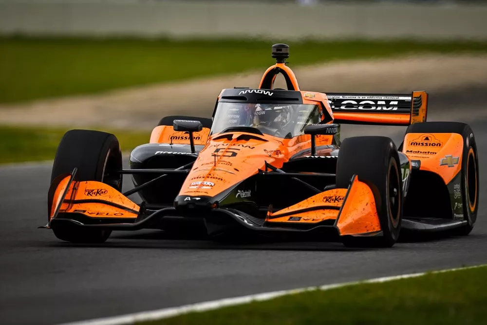 arrow mclaren signs multi year engine extension with chevrolet Arrow McLaren Secures Long-Term Chevrolet Engine Deal