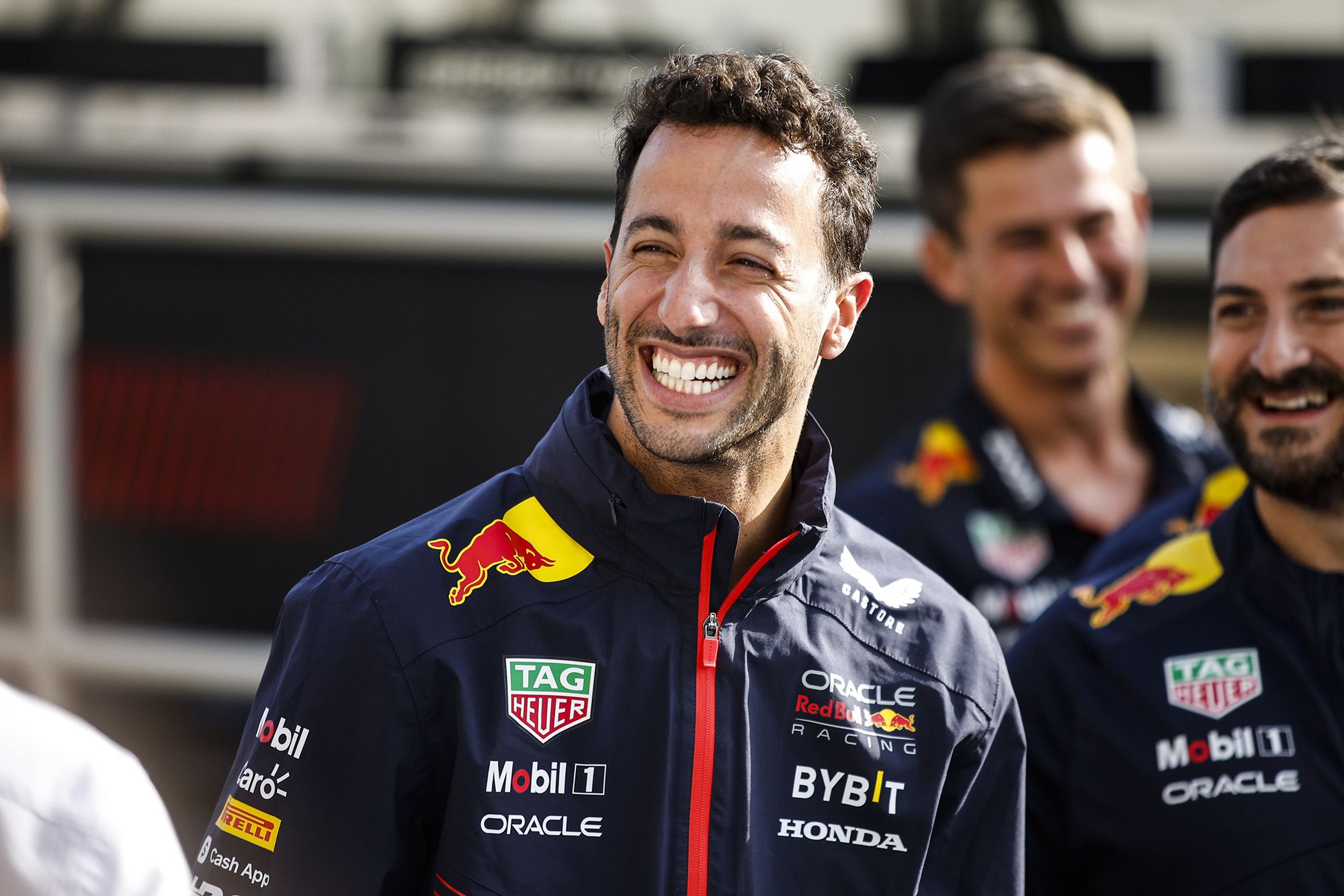 daniel ricciardo returns to f1 grid as australian driver replaces Daniel Ricciardo Teases F1 Paddock Comeback During Austin Road Trip