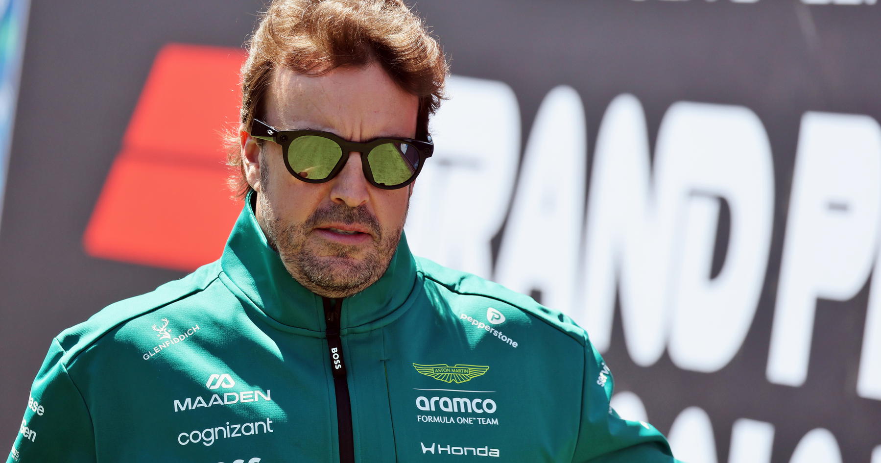 Pain Forces Fernando Alonso to Consider Early Retirement, Aston Martin Explains 2 Fernando Alonso's AMR26 seat position blamed for Montreal retirement
