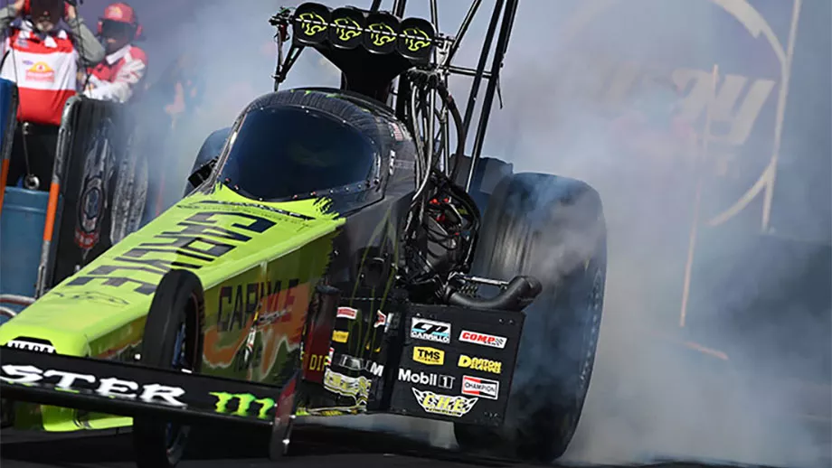 Maddi Gordon Shines with Strong Qualifying and Quarterfinal in Chicago 3 Maddi Gordon makes a Top Fuel pass during qualifying at Route 66 Raceway