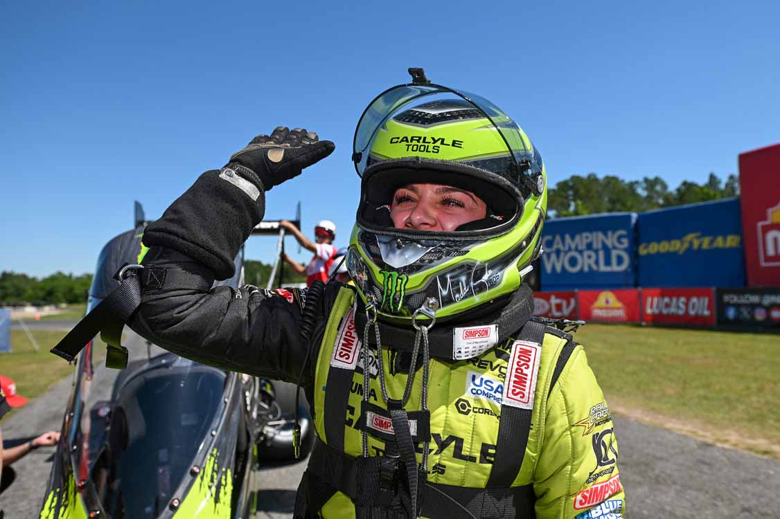 Maddi Gordon Shines with Strong Qualifying and Quarterfinal in Chicago 2 Maddi Gordon prepares at Route 66 Nationals with the Carlyle Tools Top Fuel dragster