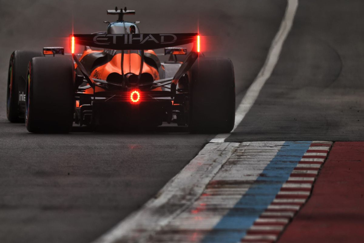 McLaren Urges Action: Blocking 2027 F1 Changes Harms Everyone 2 Andrea Stella warns against blocking 2027 F1 power unit changes