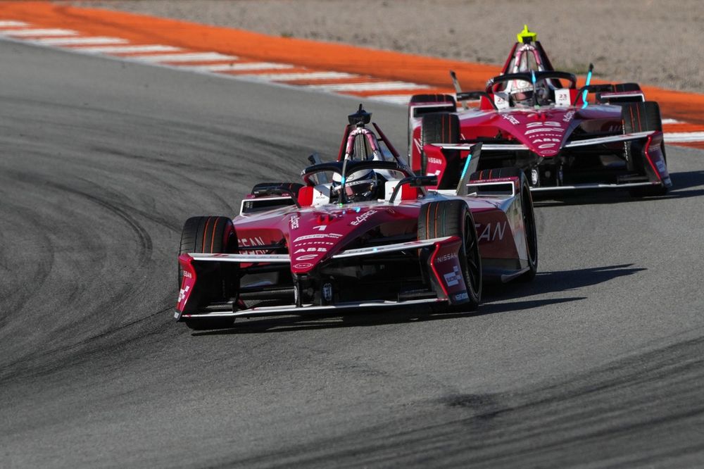 Oliver Rowland and Rivals Clash Over Strange Berlin Formula E Qualifying 1 oliver rowland ready to defend his title in formula es most Oliver Rowland and Rivals Clash Over Strange Berlin Formula E Qualifying