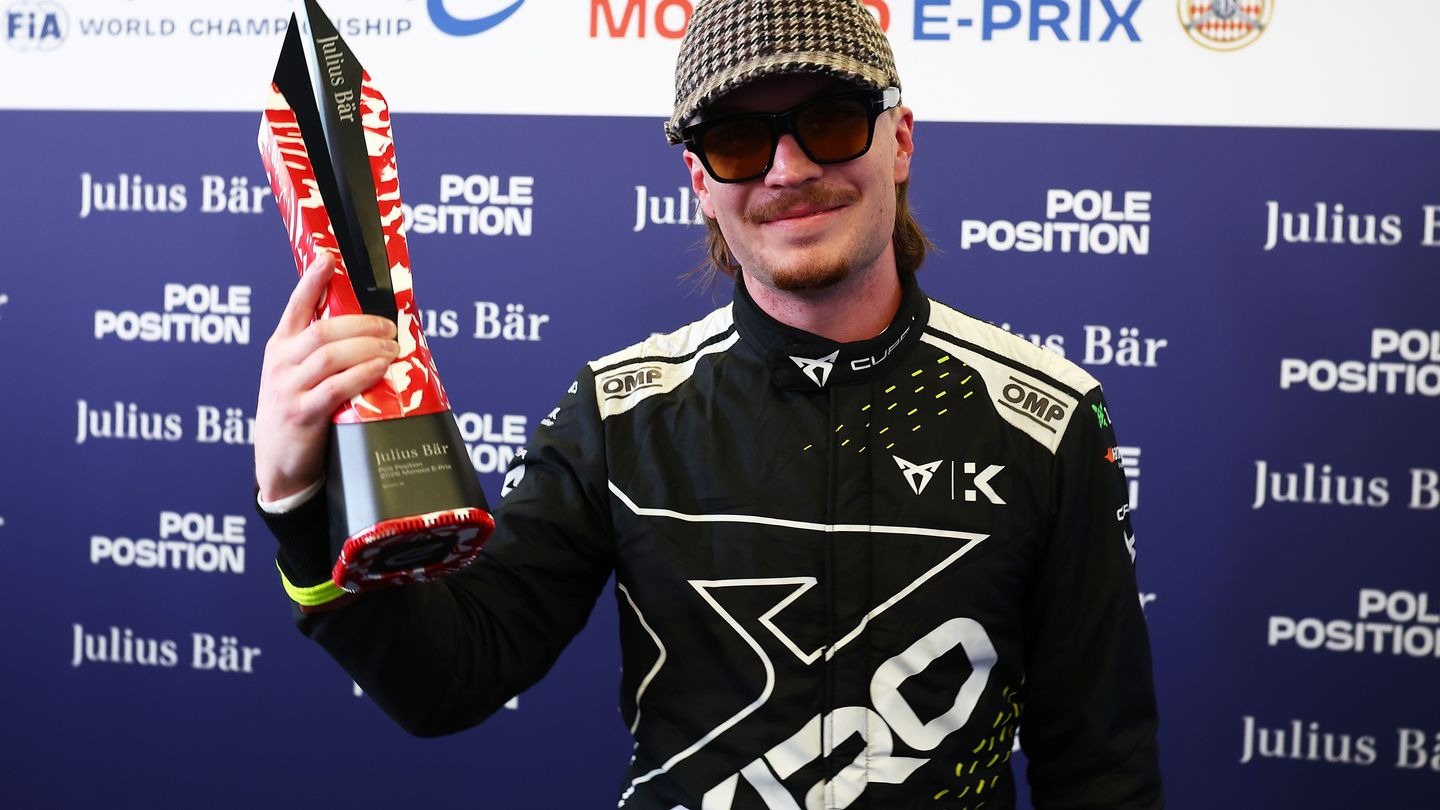 Ticktum Revealed His Best and Worst Moments When It Mattered Most 2 Dan Ticktum on track during Monaco Formula E qualifying