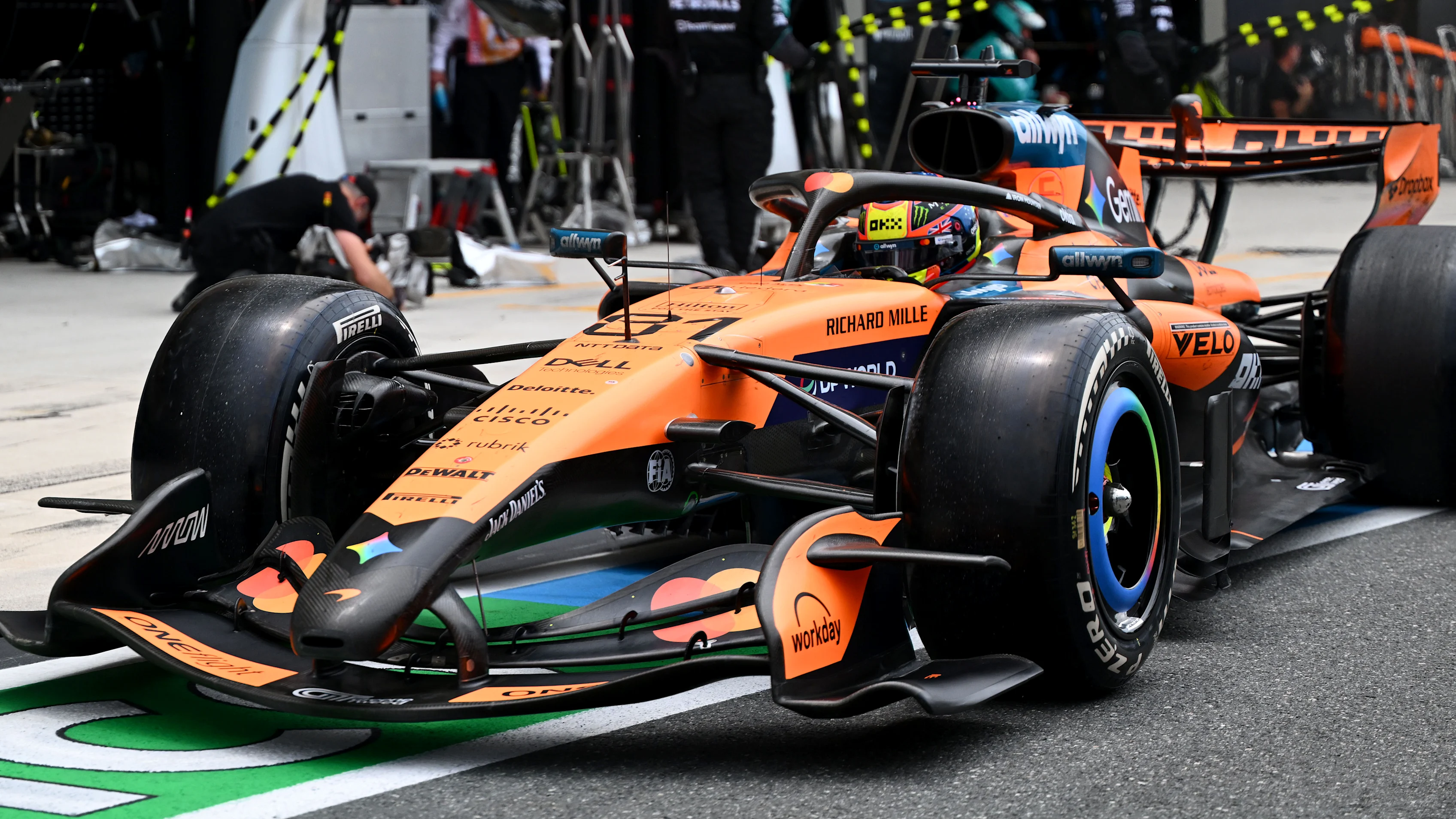 Which Tyres Will Teams and Drivers Choose for Canada Race? 2 Pirelli tyre compounds confirmed for the 2026 Canadian Grand Prix Sprint weekend