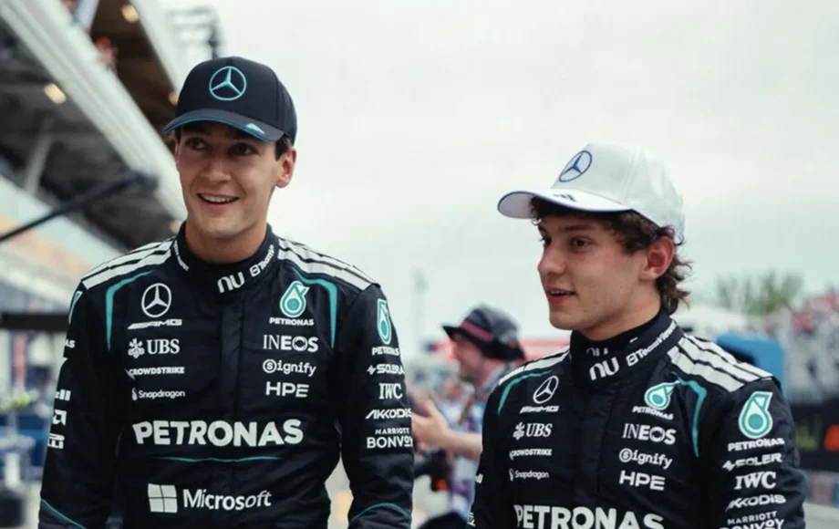 George Russell Leads Qualifying as Kimi Antonelli Faces Investigation 3 George Russell during qualifying build-up