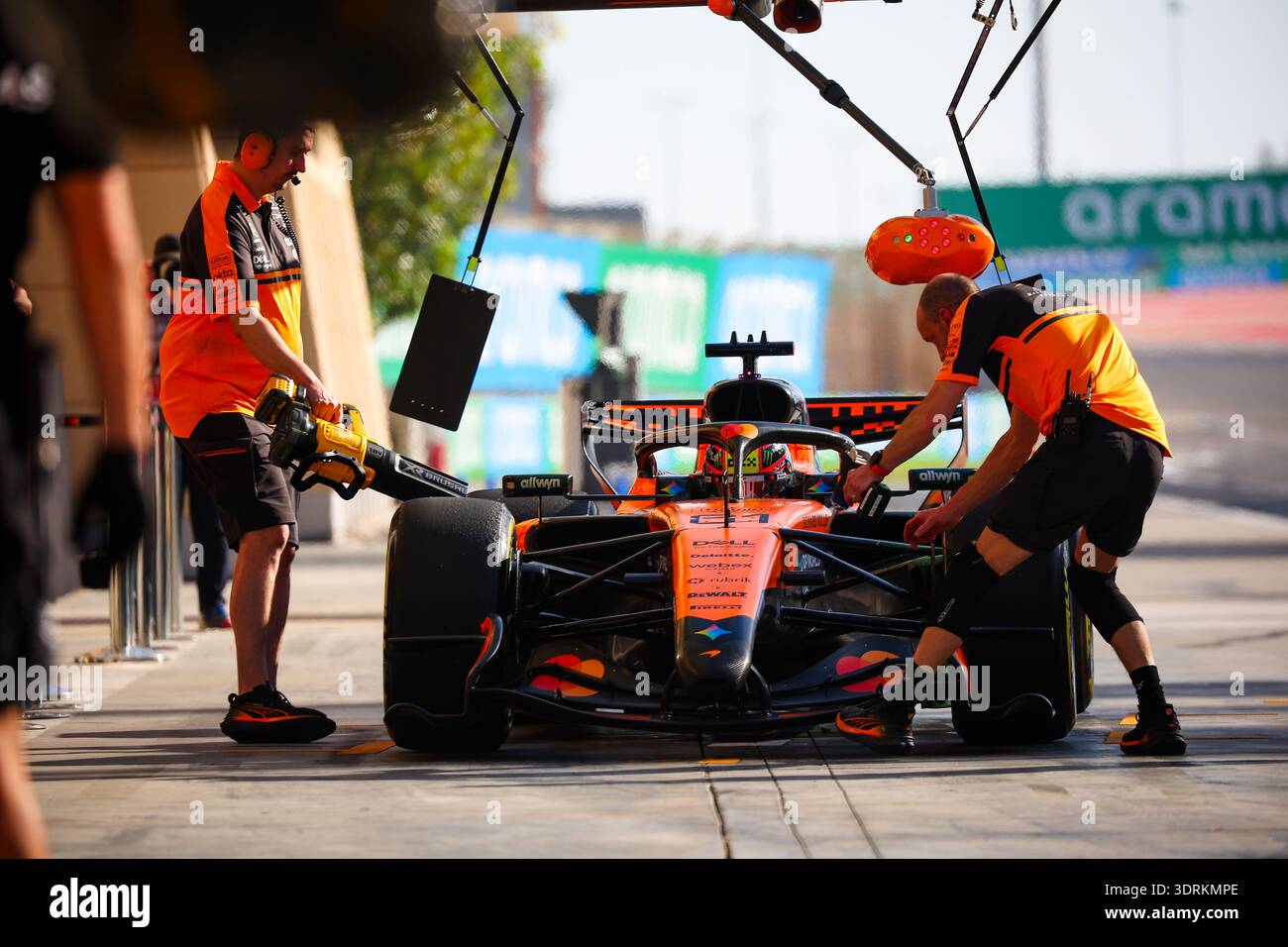 Breaking News: FIA Confirms Major F1 Power Unit Regulation Changes 3 Drivers prepare for revised hybrid deployment strategies under new F1 rules