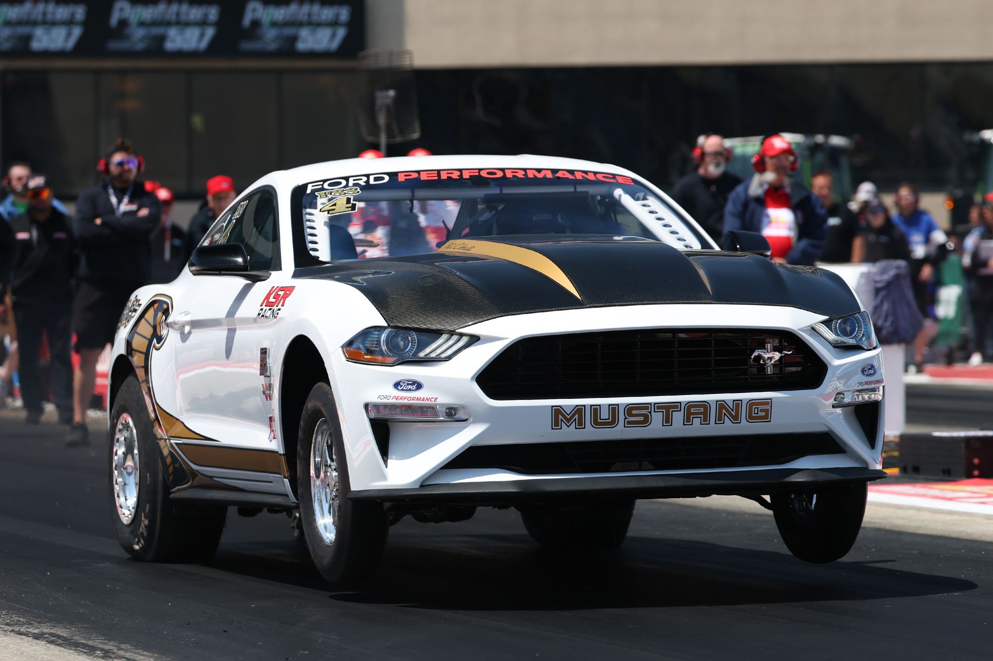 Pawuk Battles to Defend Home Title as Allegrucci Chases Fourth Straight Flexjet Win 3 Jonathan Allegrucci’s Ford Mustang Cobra Jet leads the Factory Stock points