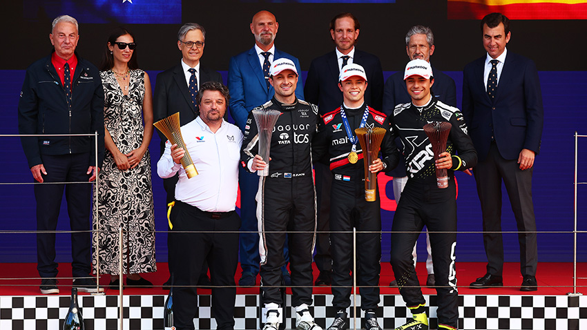 Mitch Evans Opens Up on Title Fight Drama After Dan Ticktum Clash 3 Formula E race scene featuring Mahindra and Jaguar cars