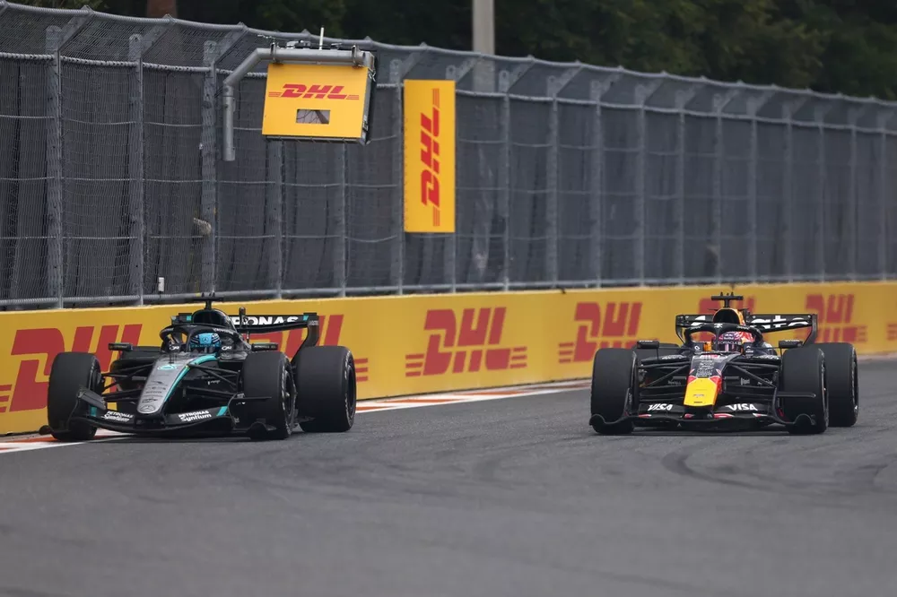 Max Verstappen Praises F1 Rival: ‘I Saw That Move Coming’ 3 Red Bull prepares for the 2026 F1 campaign