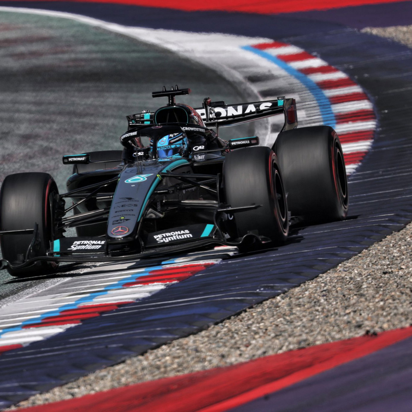 George Russell Claims Austria Pole Amid Chaos After Massive Crash 3 Max Verstappen’s Turn 9 crash triggers double yellows in Q3 at the Red Bull Ring