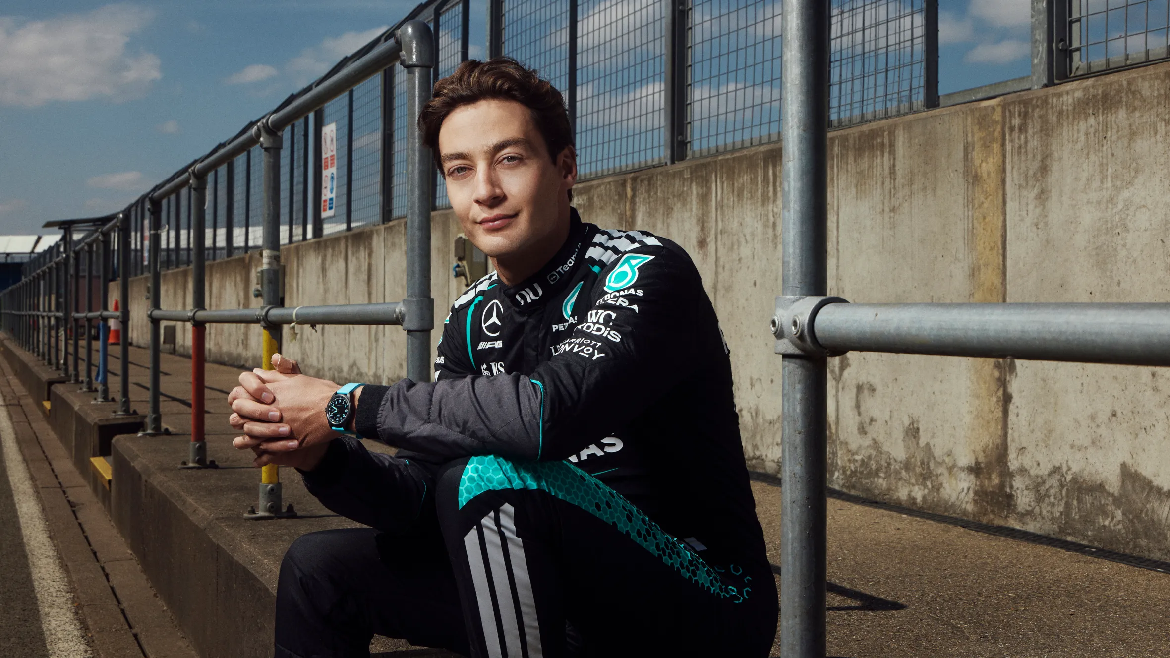 Lando Norris Reveals George Russell’s Crucial Tough Choice 3 George Russell weighs strategic choices amid a 50-point deficit in the 2026 title race
