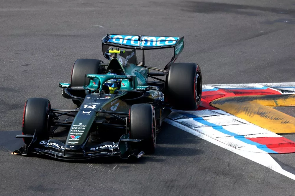 Aston Martin Faces Harsh Criticism: ‘Falls Short of F1 Standards’ 3 Guenther Steiner during a paddock interview about Aston Martin