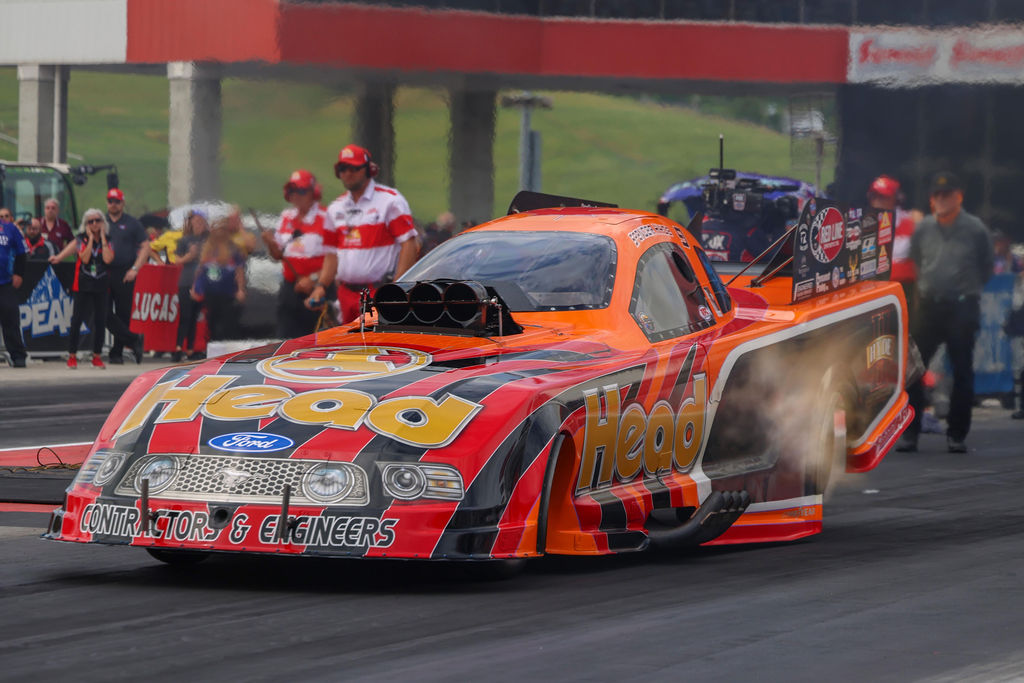 Spencer Hyde Powers Through to Thunder Valley Nationals Quarterfinals 3 Hyde’s Head Contractors and Engineers Funny Car during Thunder Valley competition