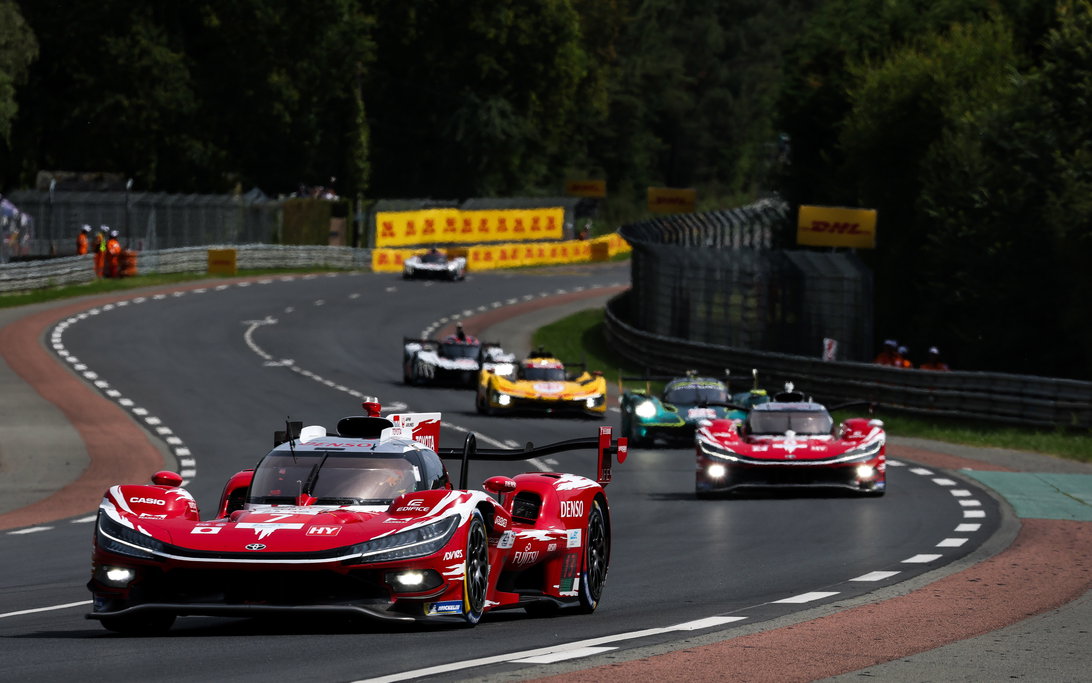 Le Mans 24 Hours Set for Epic Finish as Toyota Charges at Dawn 1 le mans 24 hours heading for thrilling finish as toyota mounts Le Mans 24 Hours Set for Epic Finish as Toyota Charges at Dawn