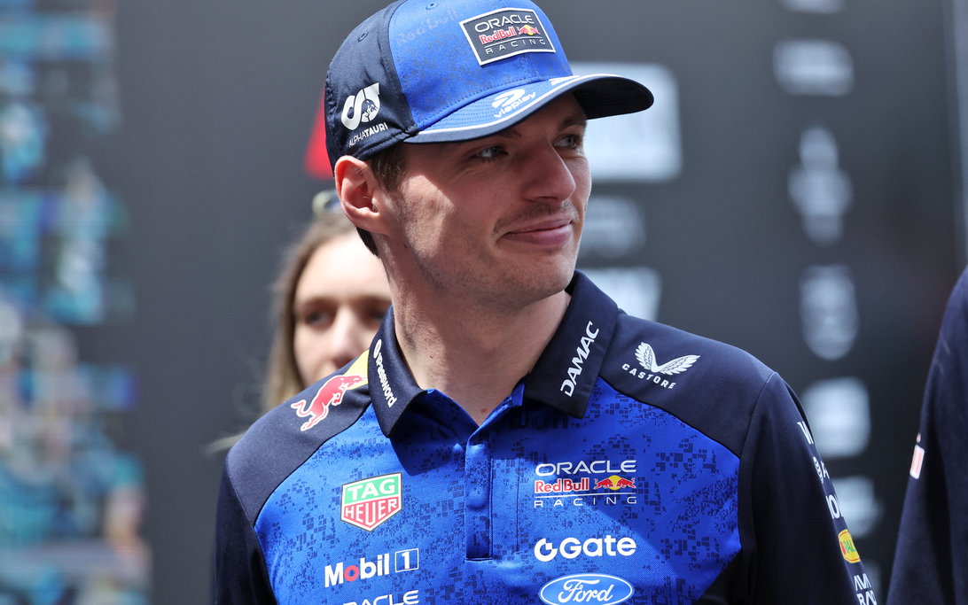 Max Verstappen Reveals Key Update on Gianpiero Lambiase Replacement 1 max verstappen provides major update on gianpiero lambiase Max Verstappen Reveals Key Update on Gianpiero Lambiase Replacement