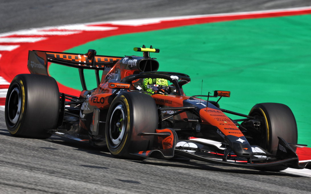McLaren Confirms F1 2026 Handicap Due to Car Partnership 2 McLaren evaluating Mercedes power unit integration for the 2026 F1 ruleset