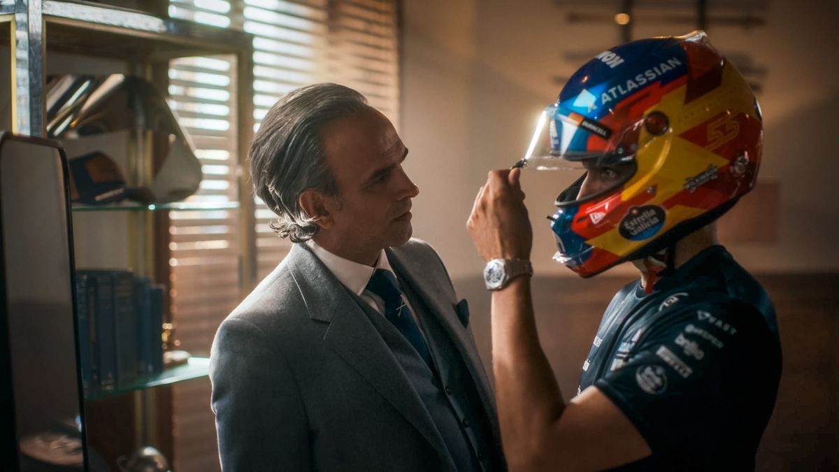 Williams’s ‘Director of Smooth’ Reveals How to Master Overtakes in F1 2 Wilkinson Sword’s Blade Master fronting Williams Racing’s Partners in Smooth campaign