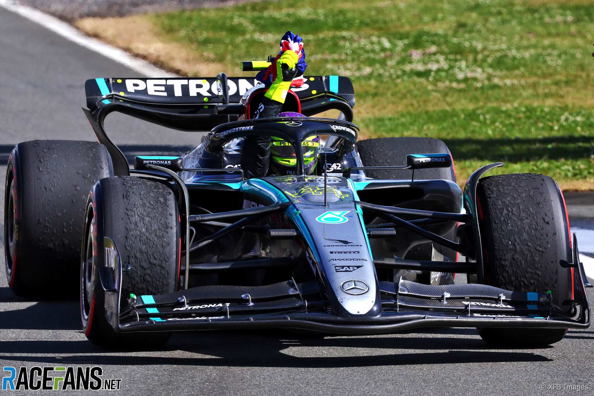 Lewis Hamilton Reveals Key Challenge in Chase for Record Silverstone Win 3 Hamilton celebrates a long-awaited British Grand Prix victory amid changing conditions