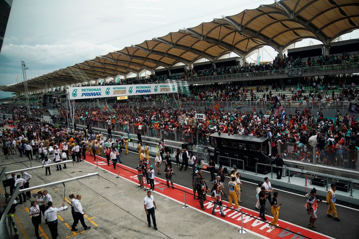 Malaysian GP Set to Become Top F1 2026 Race Choice 2 Malaysian GP emerges as a 2026 calendar option at Sepang