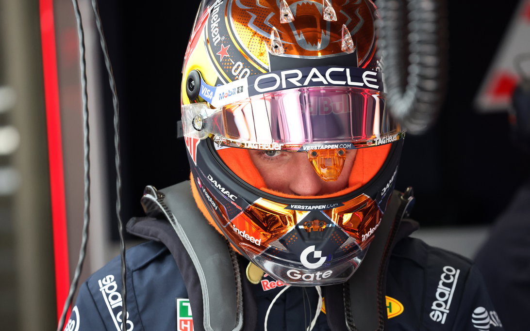 Max Verstappen and Carlos Sainz Under Investigation Over Erratic Driving Claims 2 Max Verstappen and Carlos Sainz during FP1 incident at Turn 12 in Hungary