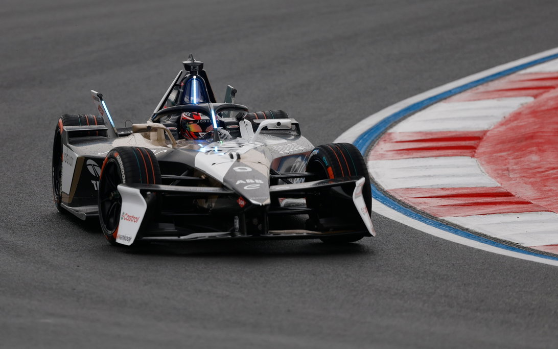 Mitch Evans Seeks Answers After Unusual Formula E Setback 2 Mitch Evans battles grip issues during the wet Shanghai E-Prix