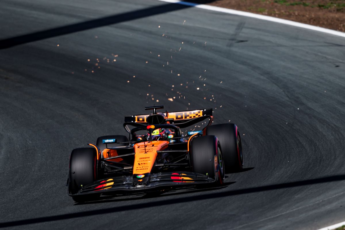 Piastri Reacts to Verstappen McLaren Talks Amid F1 Buzz 2 Oscar Piastri celebrates Dutch Grand Prix pole position