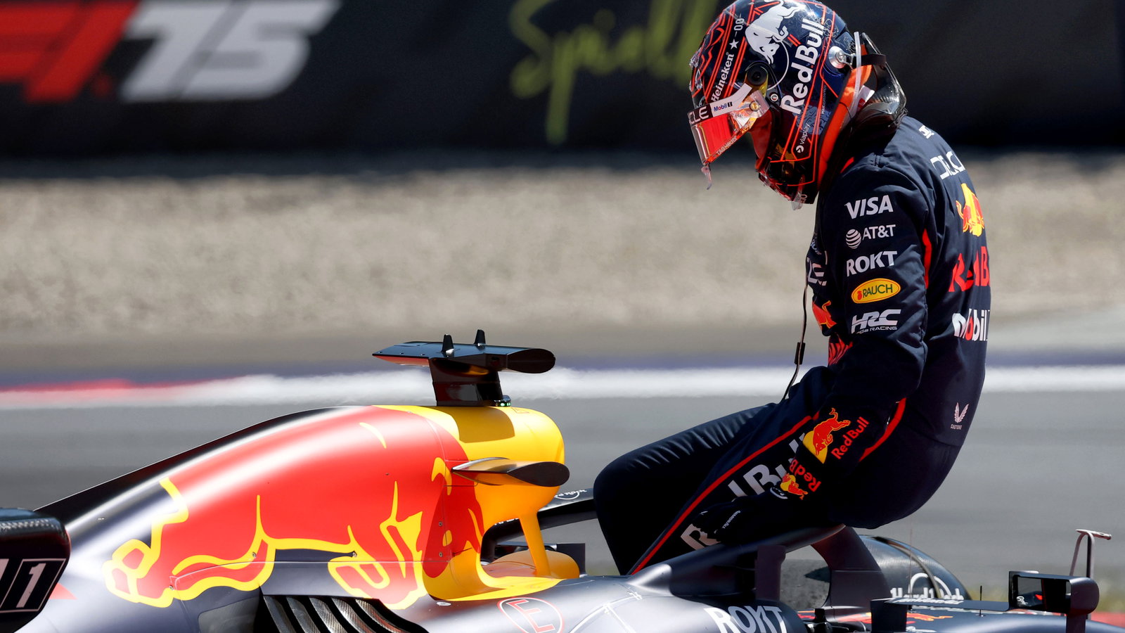 Ferrari F1 Title Hopes Rise Amid Intense Red Bull Rivalry 3 Red Bull faces pressure after Verstappen’s spin and scoreless British Grand Prix