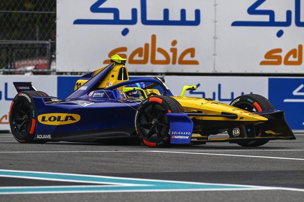 Formula E Team Faces Shocking Lola Embarrassment Risk 2 Lola Yamaha ABT celebrates Shanghai Formula E win