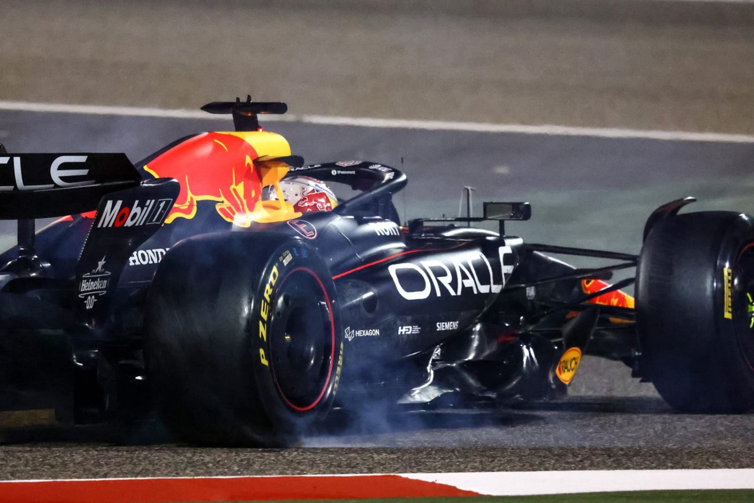 Max Verstappen Sees Red Bull Strength as F1 Rivals Fall Behind 3 Performance analysis informs teams’ setup choices for the 72-lap Dutch Grand Prix