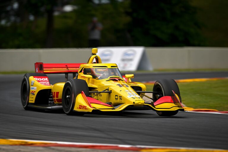 Tough Day in D.C. Challenges Alex Palou’s Quest for Fifth Title 2 Alex Palou in action as the IndyCar title race tightens