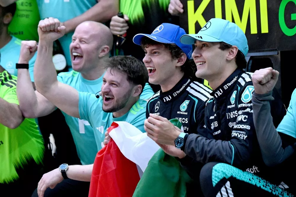 George Russell Given Just 5% Chance to Win F1 Title 2 Kimi Antonelli leads Mercedes' intra-team title fight