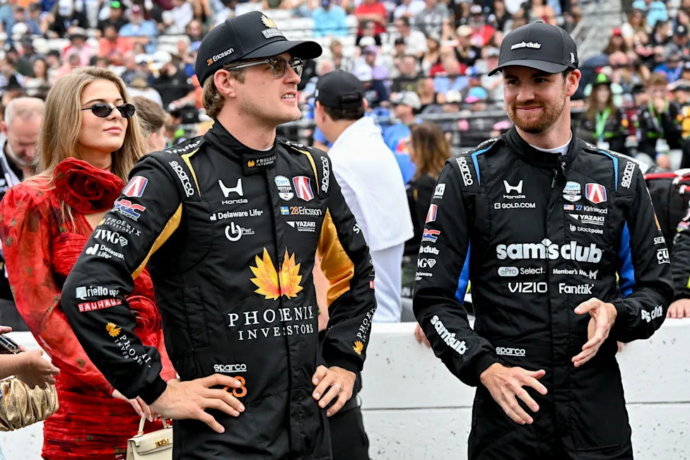 Marcus Ericsson Confirms 2027 Season with Andretti Global 2 Marcus Ericsson re-signs with Andretti Global for the 2027 IndyCar season