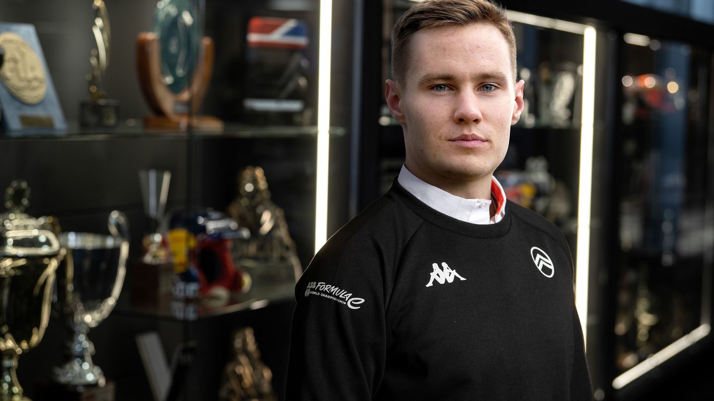 Past F2 Champion Pourchaire Joins Formula E Racing 3 Theo Pourchaire at the Madrid rookie test