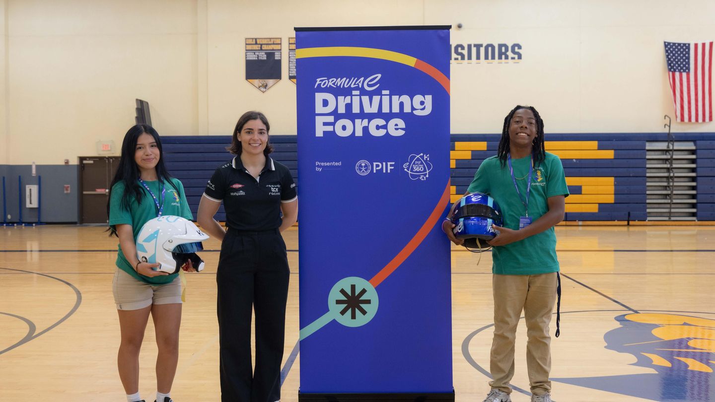 PIF and Formula E Boost Driving Force with Exciting New Online Platform 3 Formula E and PIF announce the expanded Driving Force partnership