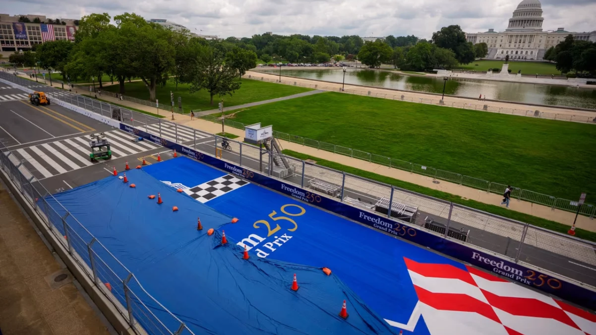 Fans and INDYCAR Officials Thrilled by Historic Freedom 250 Race 3 Fans and infrastructure inside Washington, D.C. for INDYCAR’s inaugural Freedom 250 weekend