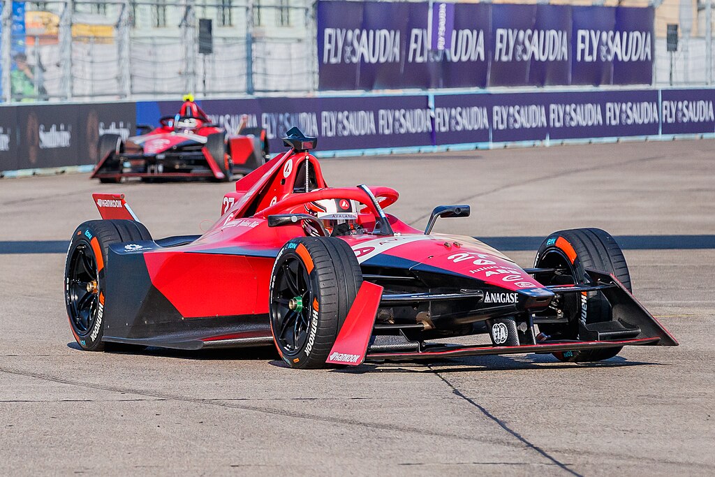 Jake Dennis Chases Second Formula E Title After Grueling Andretti Comeback 2 Jake Dennis ahead of the Formula E finale in London