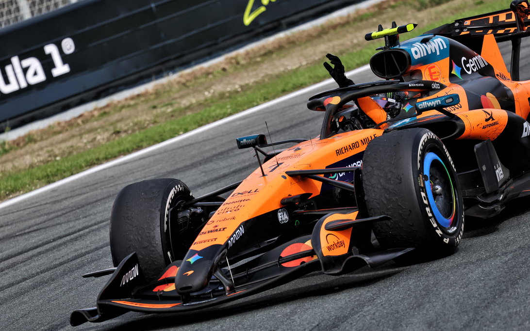 Lando Norris Eyes F1 Championship After Stunning Consecutive Wins 2 Lando Norris leads at Zandvoort after a decisive overtake