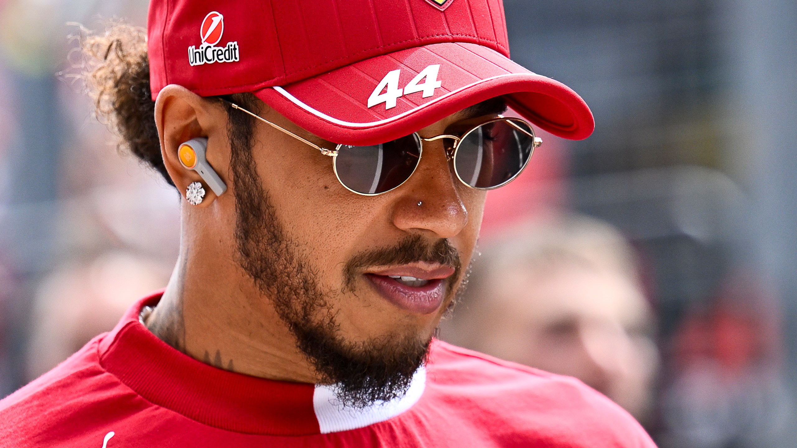 Charles Leclerc Shares Ferrari Secret Behind Lewis Hamilton's Frustration 2 Lewis Hamilton attempts to pass Charles Leclerc during the Dutch Grand Prix at Zandvoort