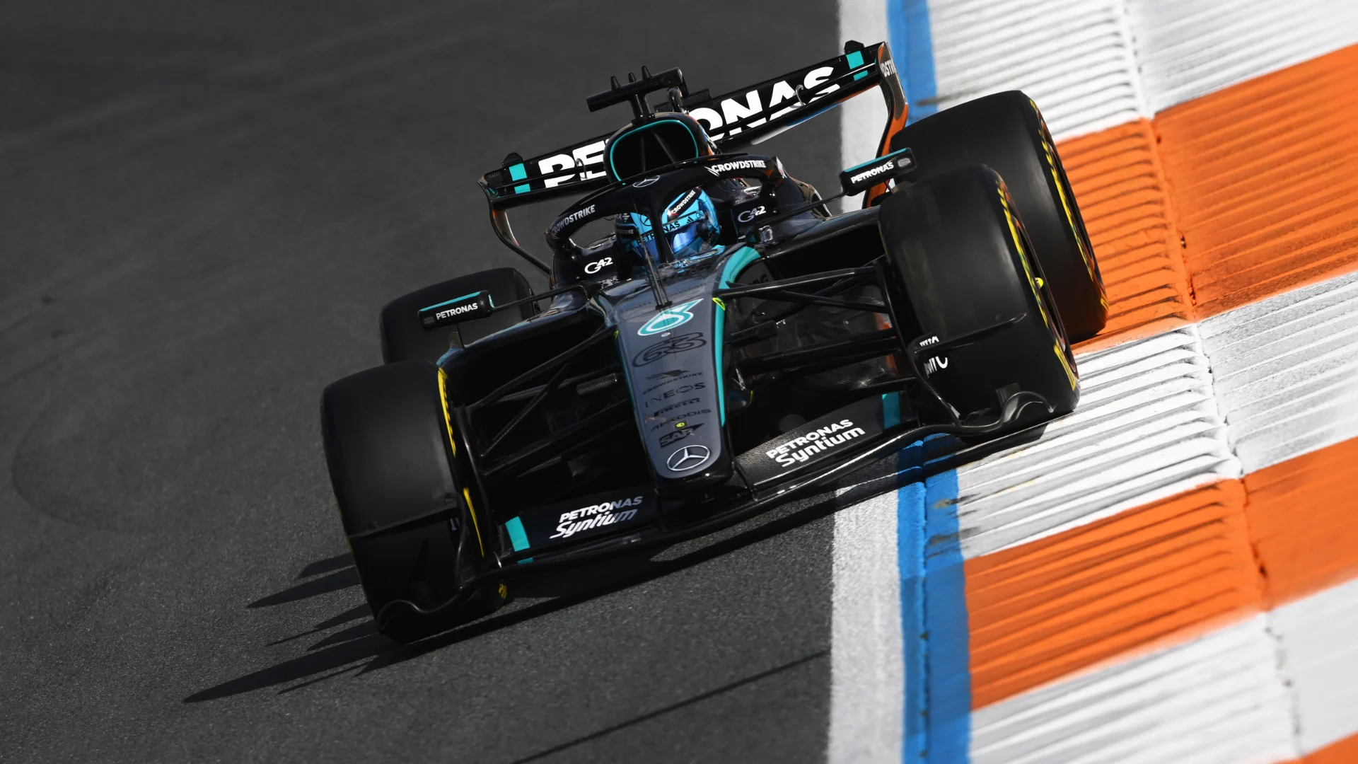 Live Updates: Experience Every Thrilling Moment of the Dutch GP 3 Sprint qualifying scenes at Zandvoort during the Dutch Grand Prix weekend