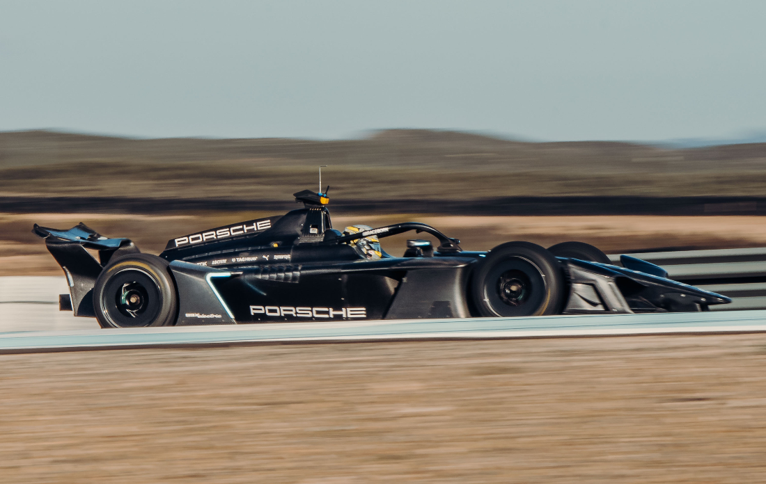 Two Formula E Drivers Exit as Silly Season Sparks Frenzy 2 Formula E teams prepare for the Gen4 era