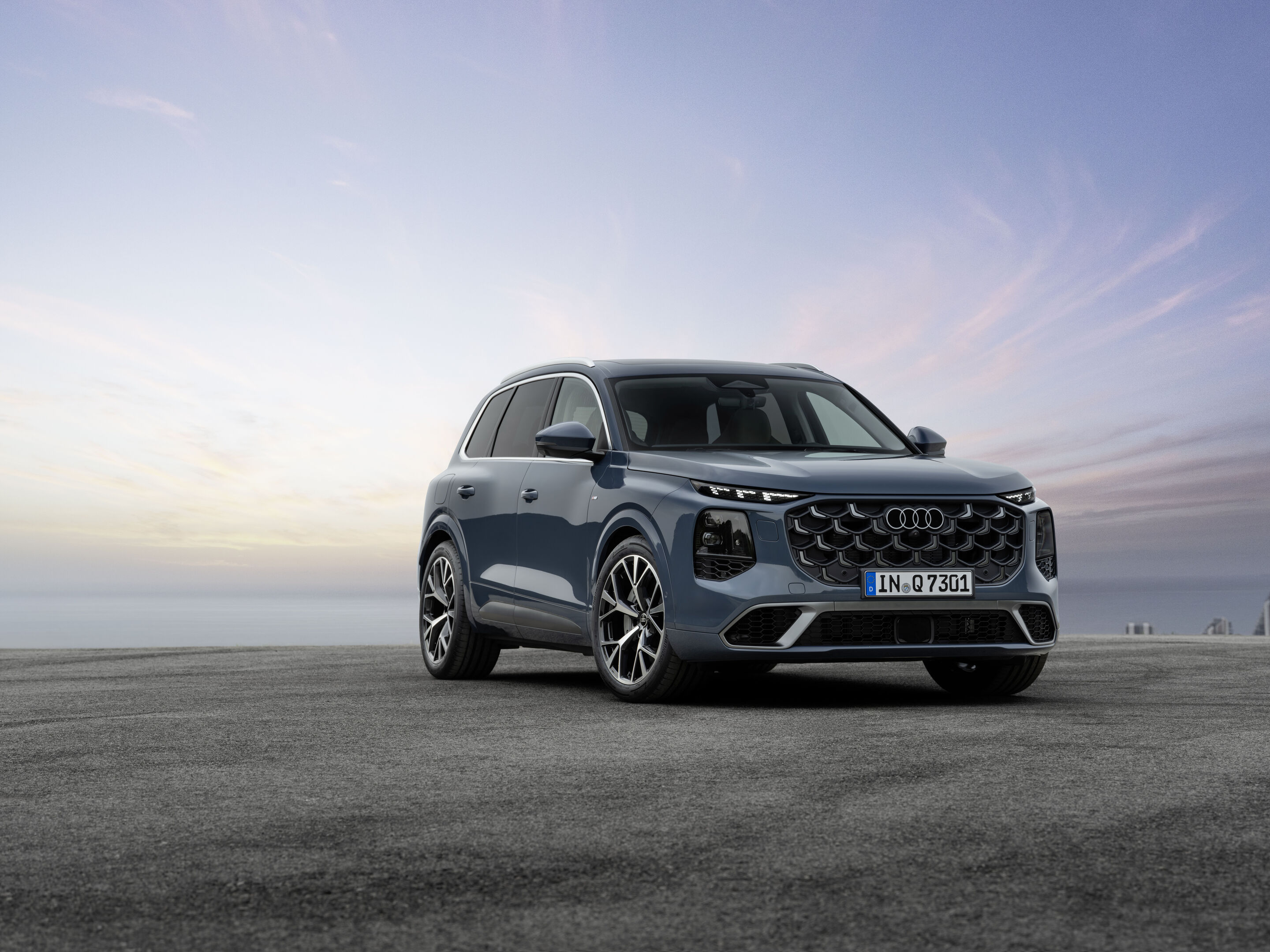 Audi Unveils ‘House in Order’ Plan After Key Improvement Spot Identified 2 Audi Q7 studio image, front three-quarter view
