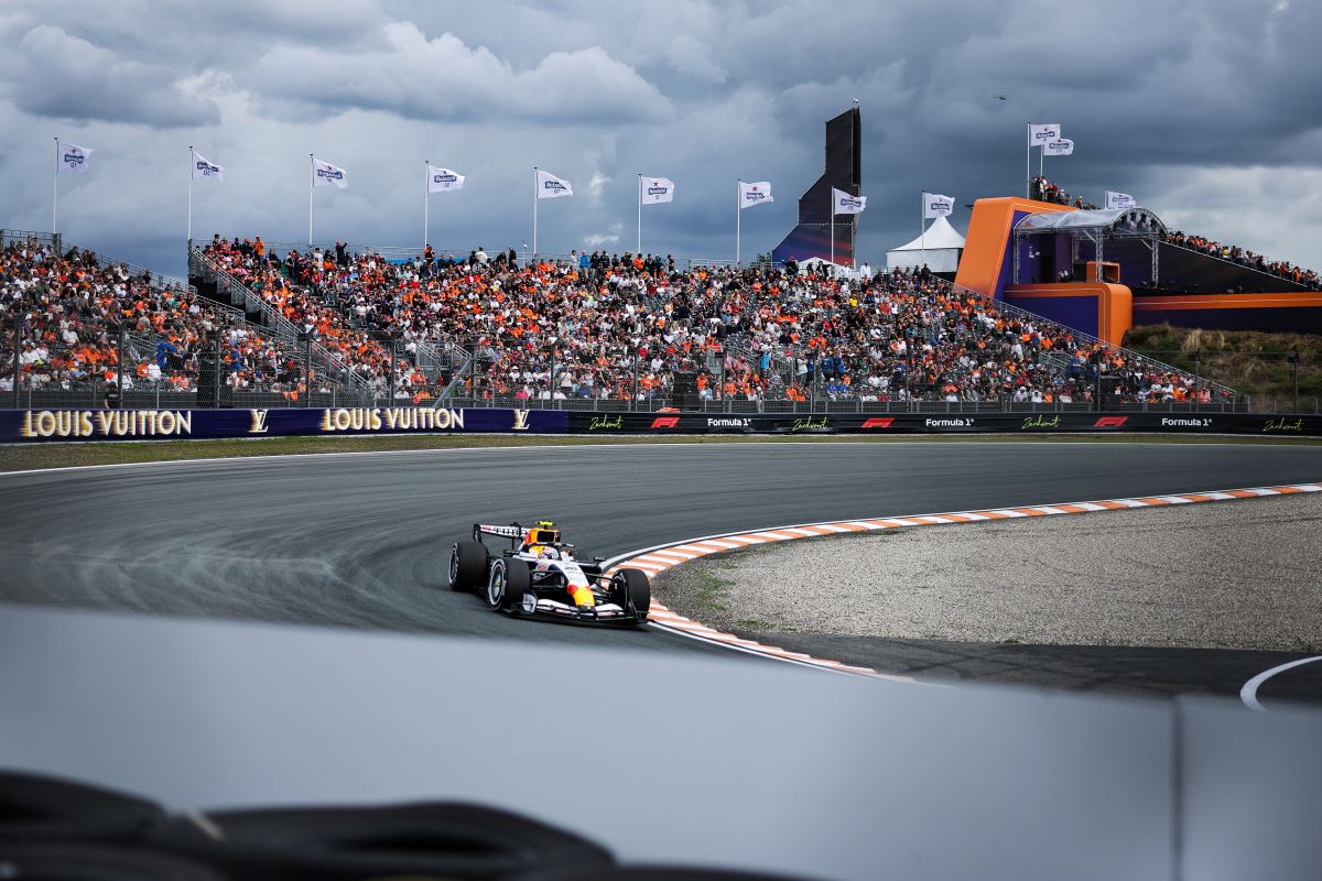 Tsunoda Opens Up About Feeling Like a Rookie in Zandvoort Comeback 2 Yuki Tsunoda returns with Racing Bulls, adapting to F1’s 2026 car at Zandvoort