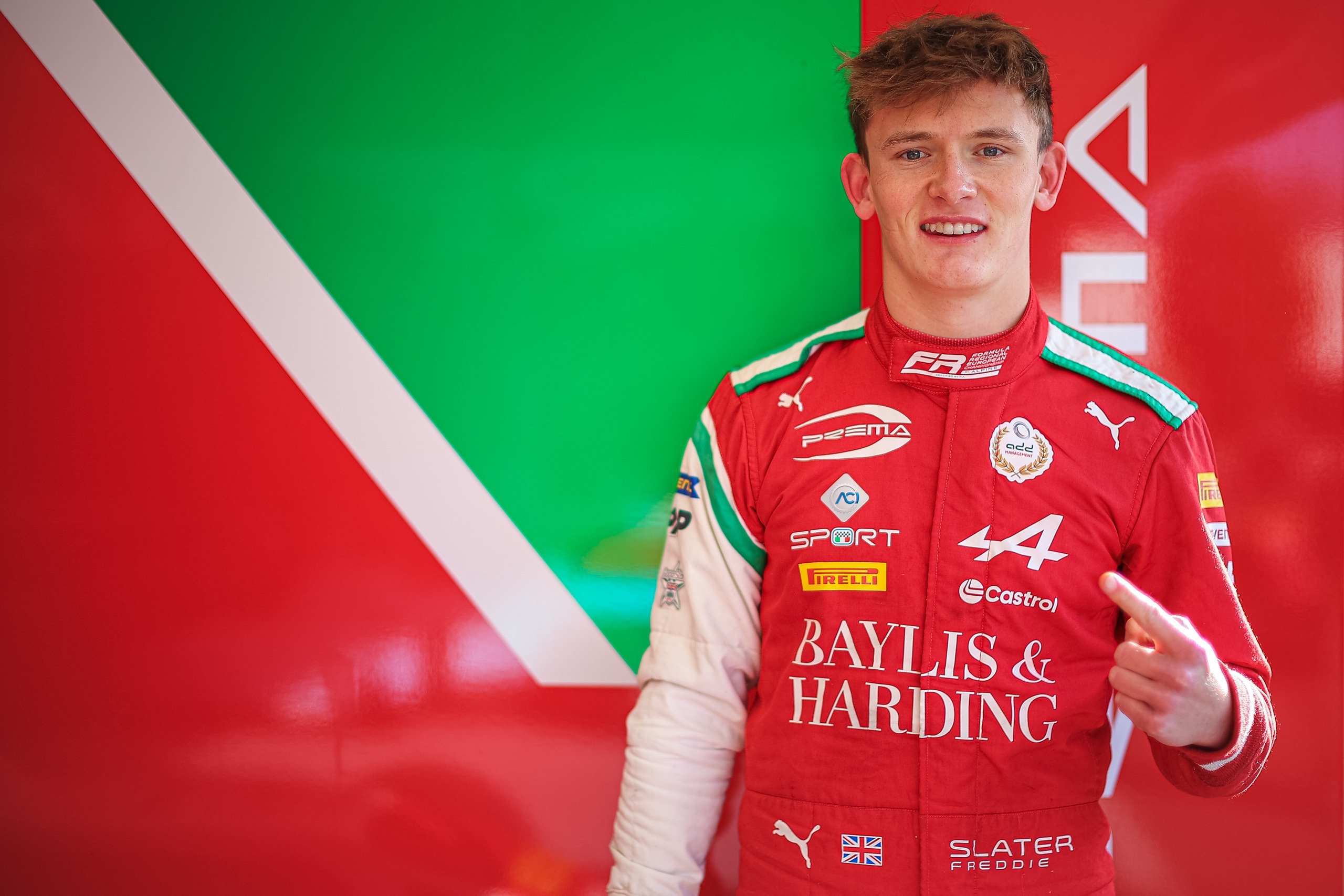 Slater Claims Monza Pole While Title Rival Ugochukwu Misses Out 2 Freddie Slater secures Formula 3 pole at Monza for TRIDENT