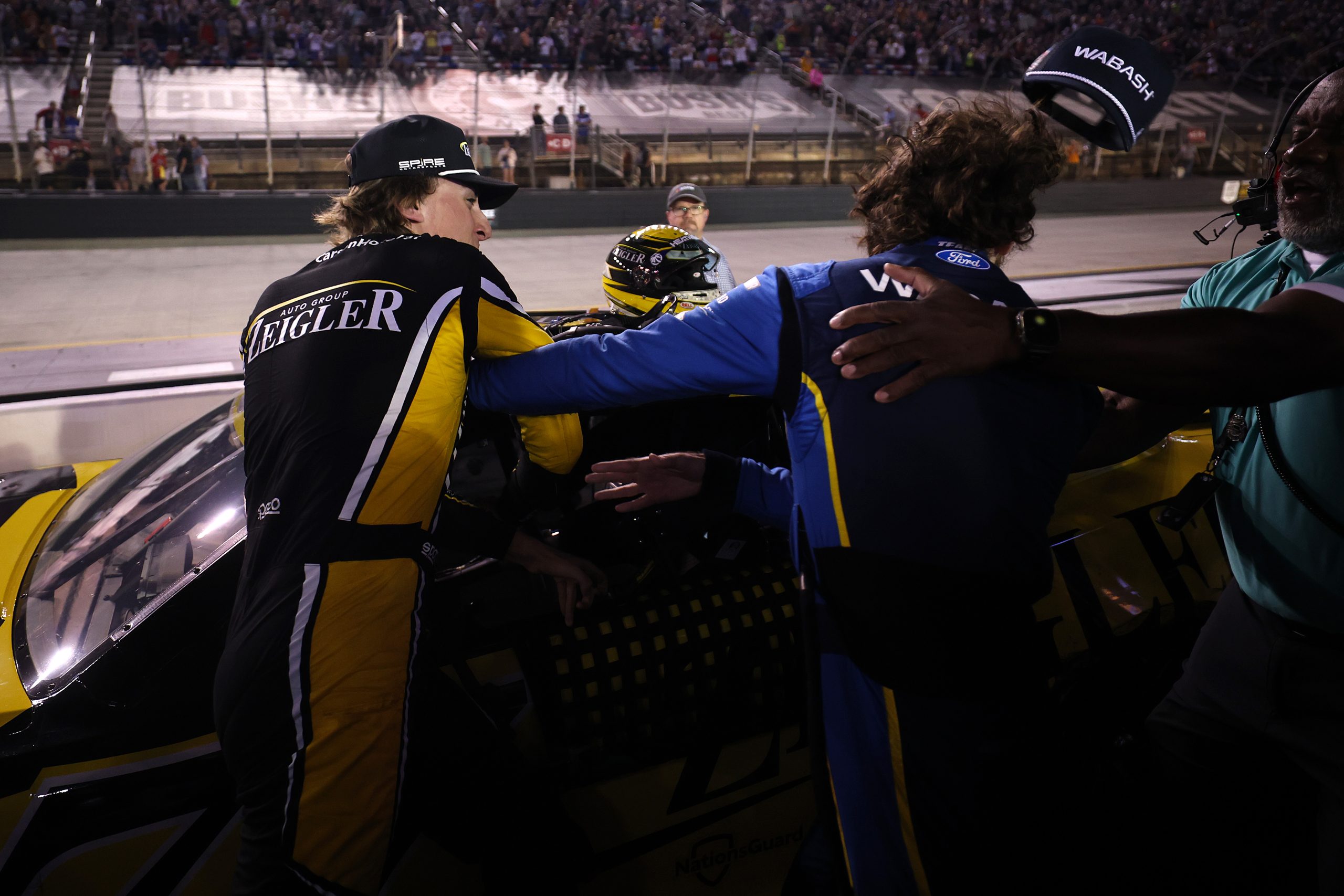Hocevar Targets Blaney as Tensions Explode at Bristol Showdown 3 Aftermath of the Bristol crash as tensions between Blaney and Hocevar escalate
