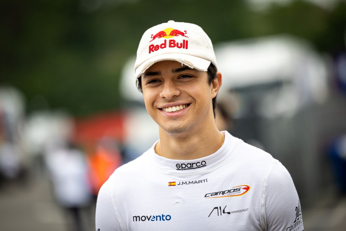Pepe Marti Secures New Deal with Cupra Kiro in Formula E 3 Pepe Martí alongside the Cupra Kiro Formula E car in the pit lane