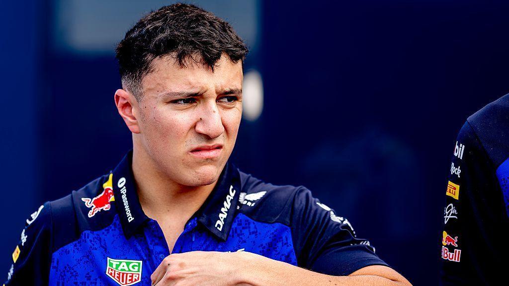 The Key Factor Driving Red Bull’s Praise for Isack Hadjar’s Stellar F1 Comeback 3 Hadjar prepares for his return from a wrist injury at Azerbaijan